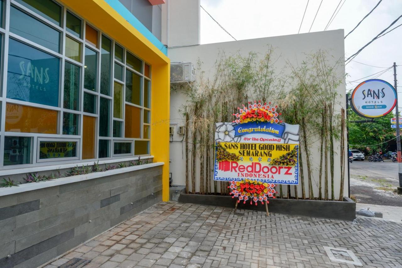Sans Hotel Good Wish Semarang Jomblang المظهر الخارجي الصورة
