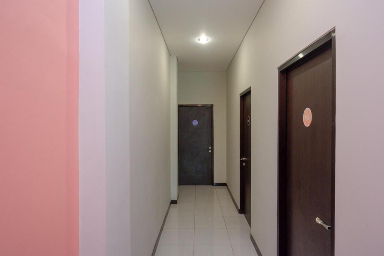 Sans Hotel Good Wish Semarang Jomblang المظهر الخارجي الصورة