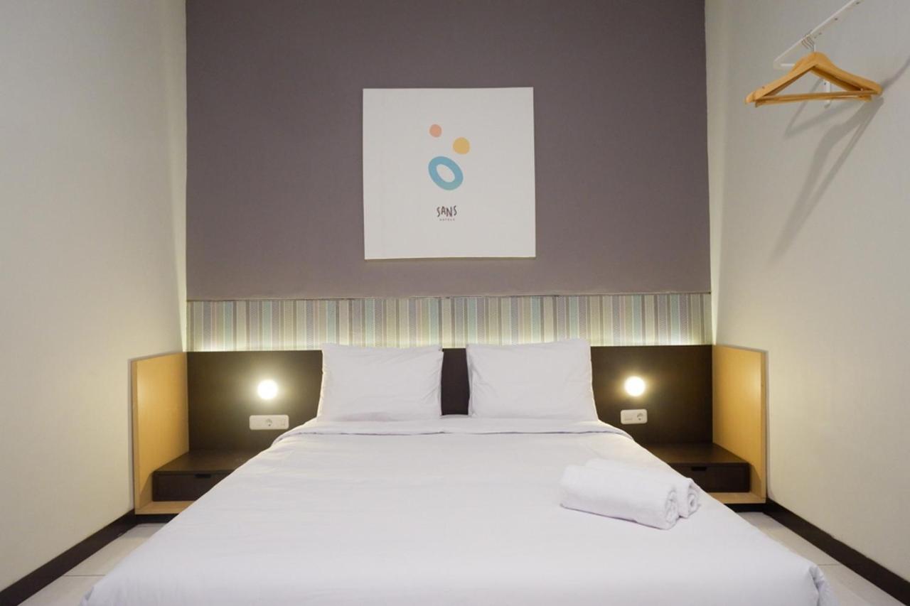 Sans Hotel Good Wish Semarang Jomblang المظهر الخارجي الصورة